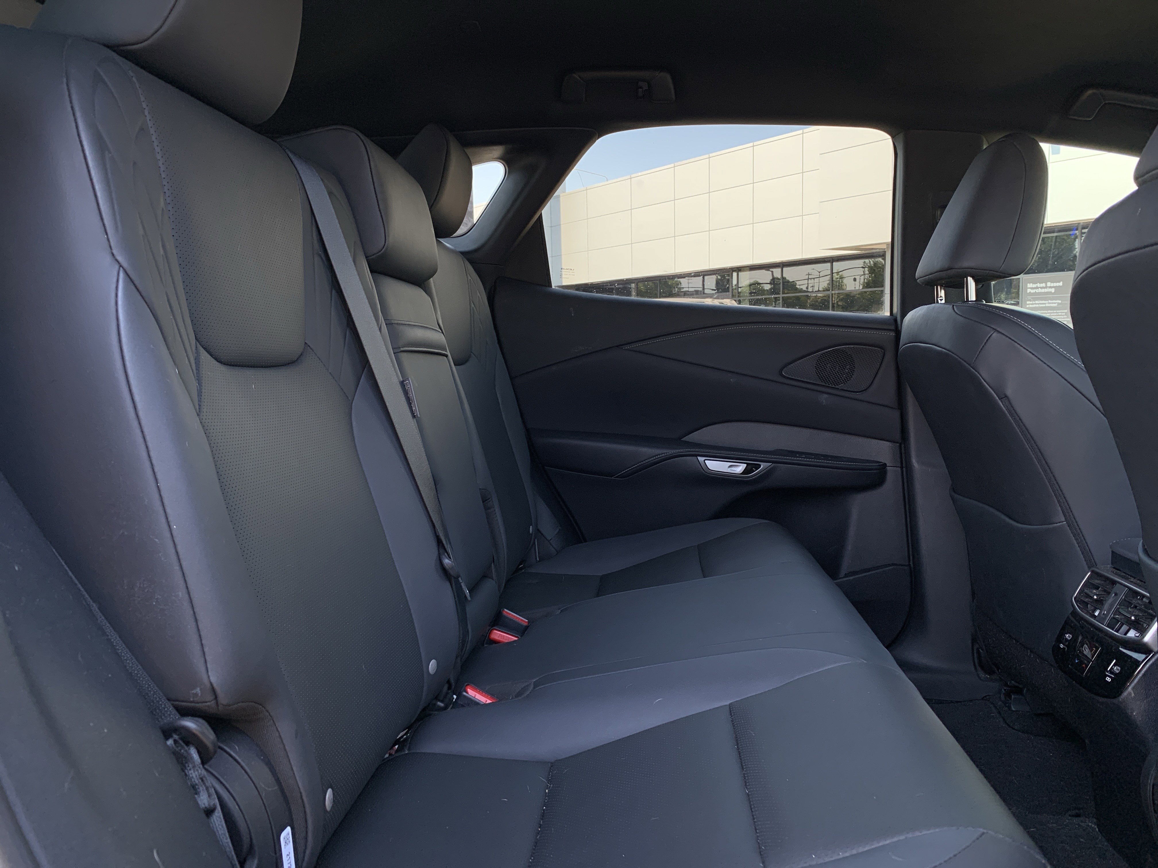 Used 2024 Lexus RX 350 FWD w/ Technology Package image 33