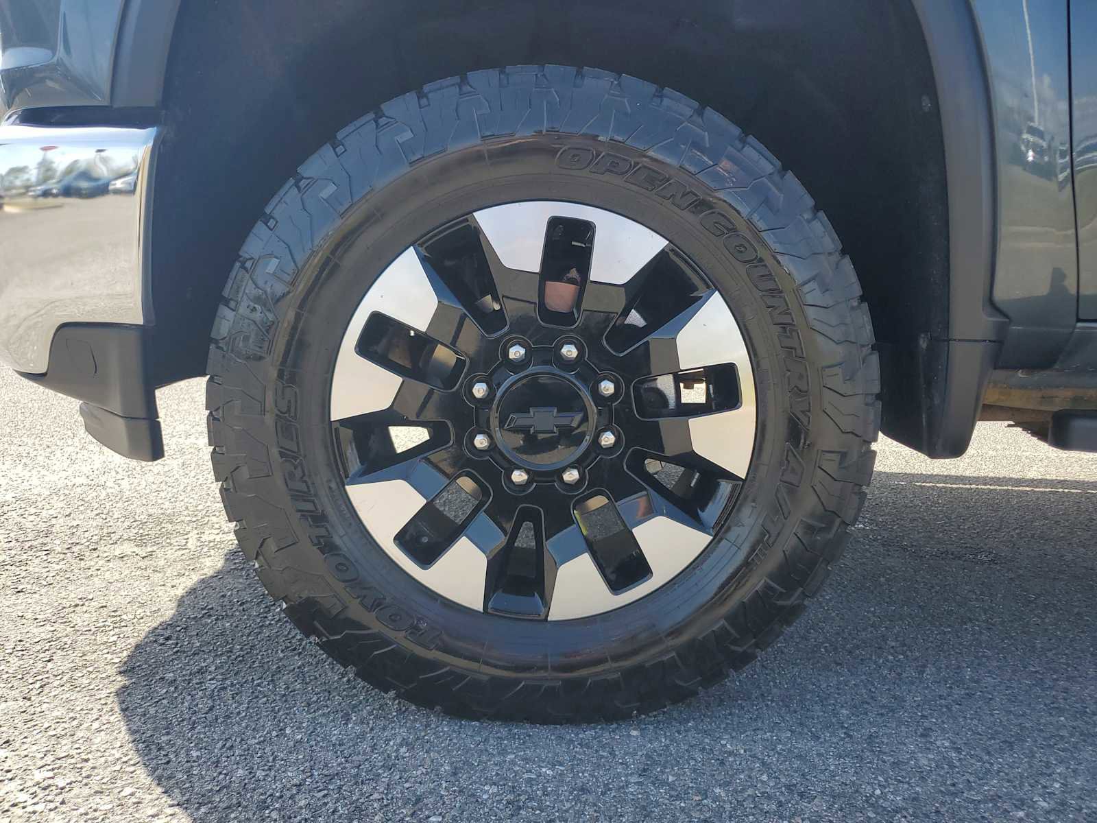 Used 2020 Chevrolet Silverado 2500 LT w/ All Star Edition image 10