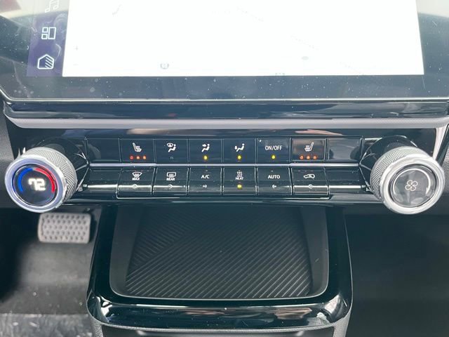 New 2027 Chevrolet Bolt LT w/ Comfort Package FWD image 35