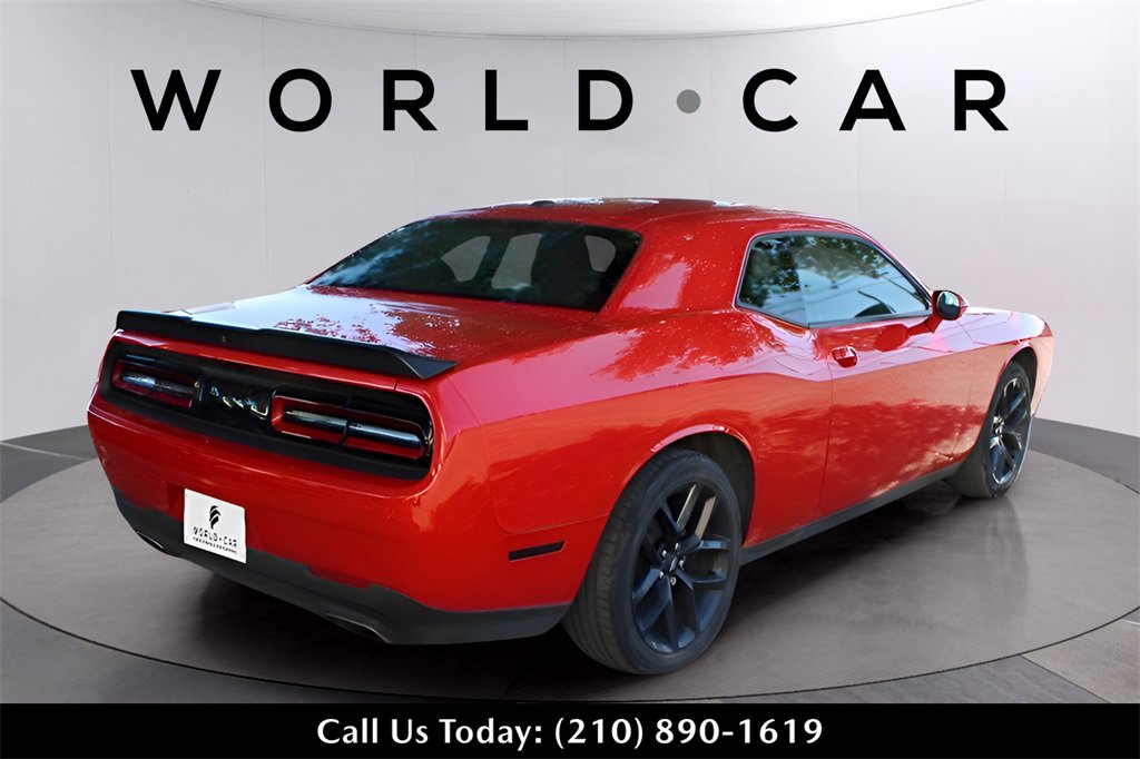 Used 2021 Dodge Challenger SXT w/ Blacktop Package image 2
