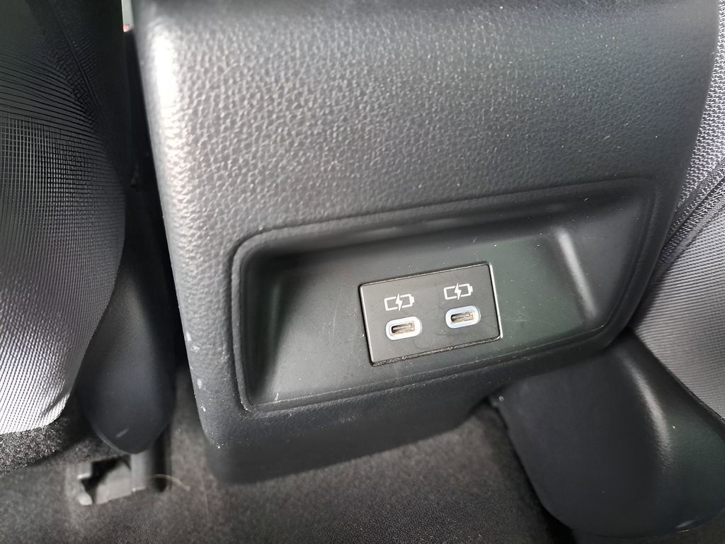 Certified 2024 Toyota Corolla SE w/ SE Premium Package image 9