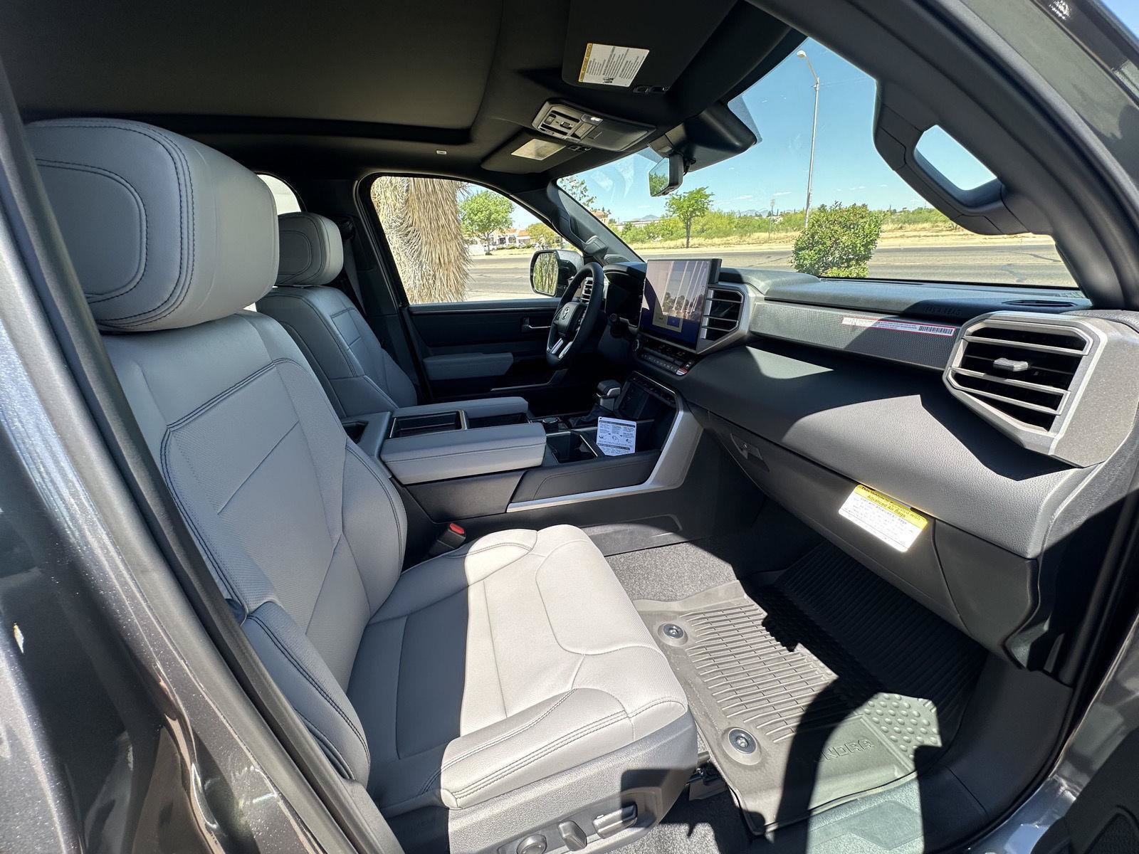 New 2026 Toyota Tundra Limited AWD/4WD image 18