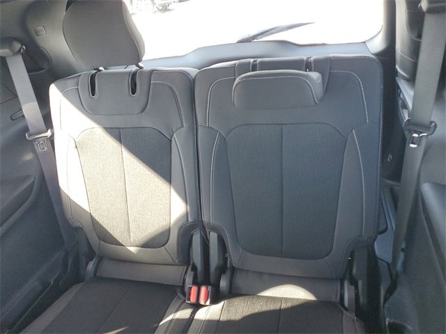 New 2025 Jeep Grand Cherokee L Laredo w/ Luxury Tech Group I image 11