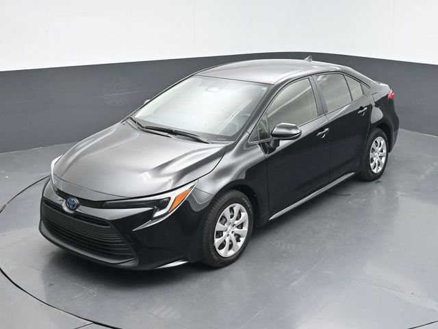Used 2024 Toyota Corolla LE image 35