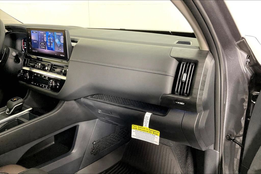 New 2026 Nissan Pathfinder Platinum w/ Accent Package image 21