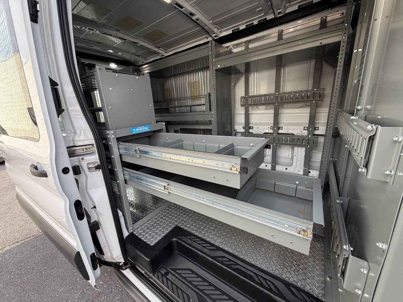 Used 2018 Ford Transit 350 148 Medium Roof RWD image 30