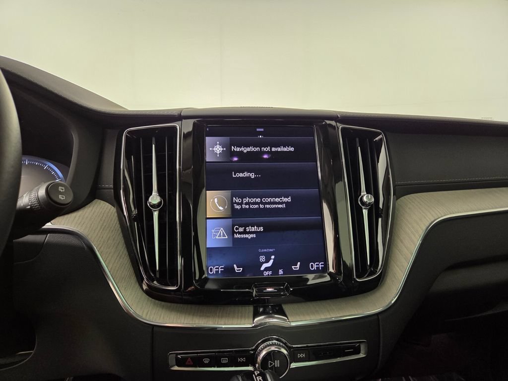 Used 2021 Volvo XC60 T5 Inscription FWD image 19