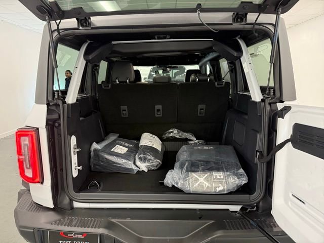 New 2025 Ford Bronco Badlands w/ Sasquatch Package image 8