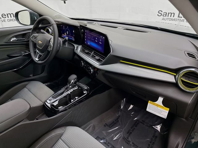 New 2026 Chevrolet Trax LT w/ Driver Confidence Package image 28