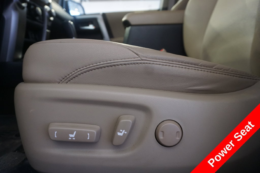 Used 2017 Toyota 4Runner SR5 Premium AWD/4WD image 6