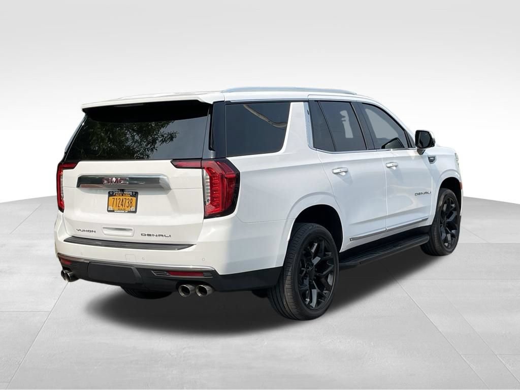Used 2022 GMC Yukon Denali AWD/4WD image 4