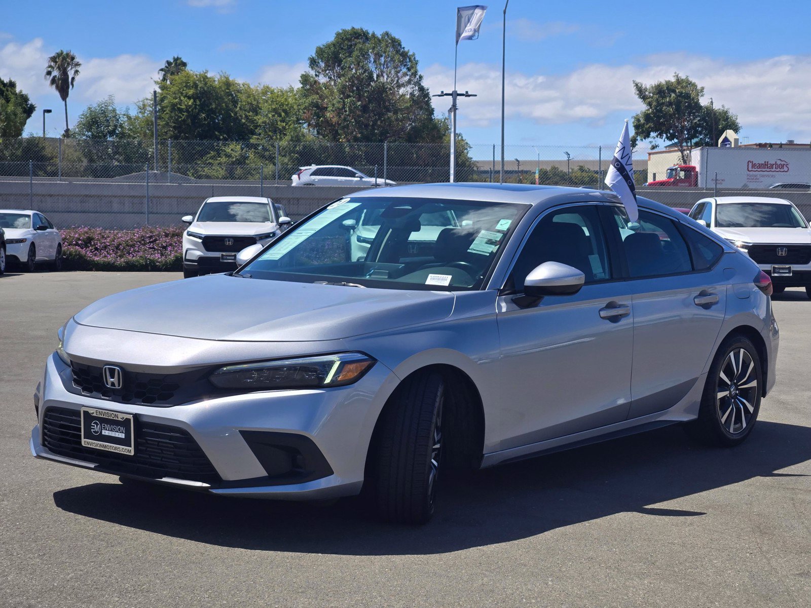Used 2024 Honda Civic EX-L image 3