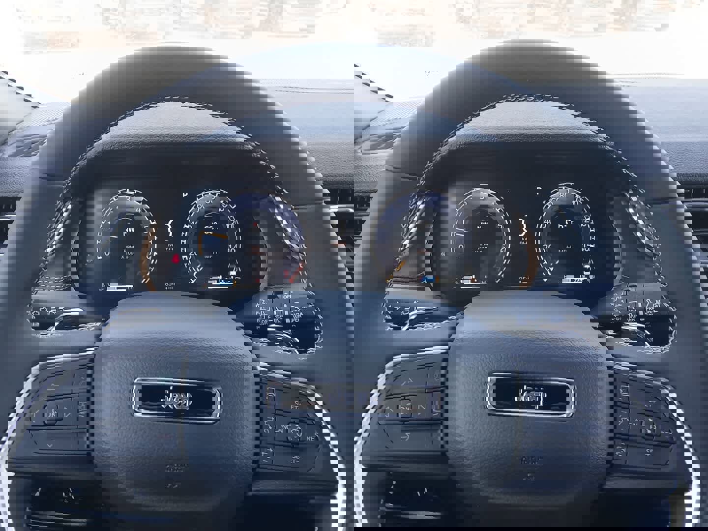 New 2025 Jeep Grand Cherokee Laredo X w/ Luxury Tech Group I image 31