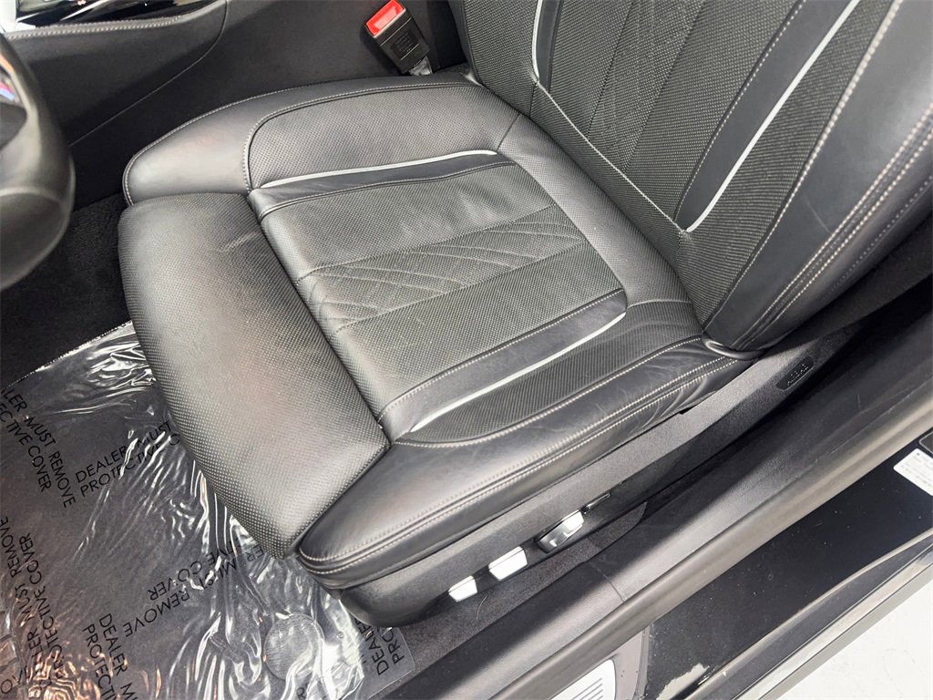 Used 2020 BMW M550i xDrive w/ Executive Package image 30