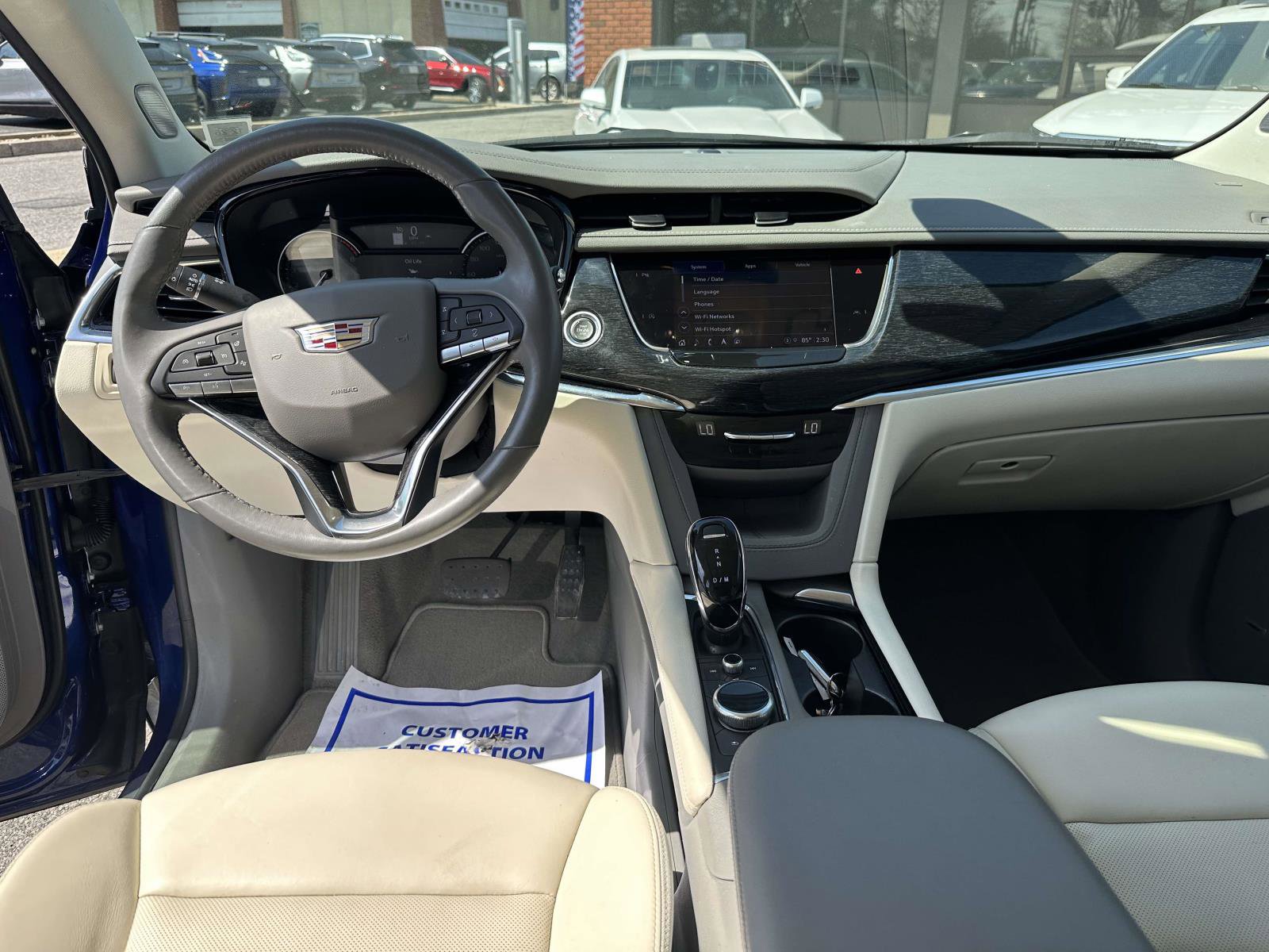 Certified 2023 Cadillac XT6 Premium Luxury image 18