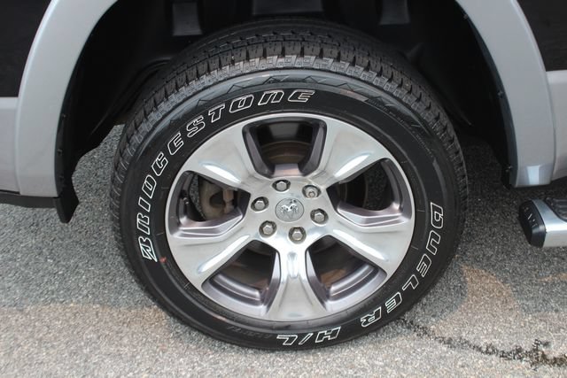 Used 2020 RAM 1500 Laramie AWD/4WD image 38