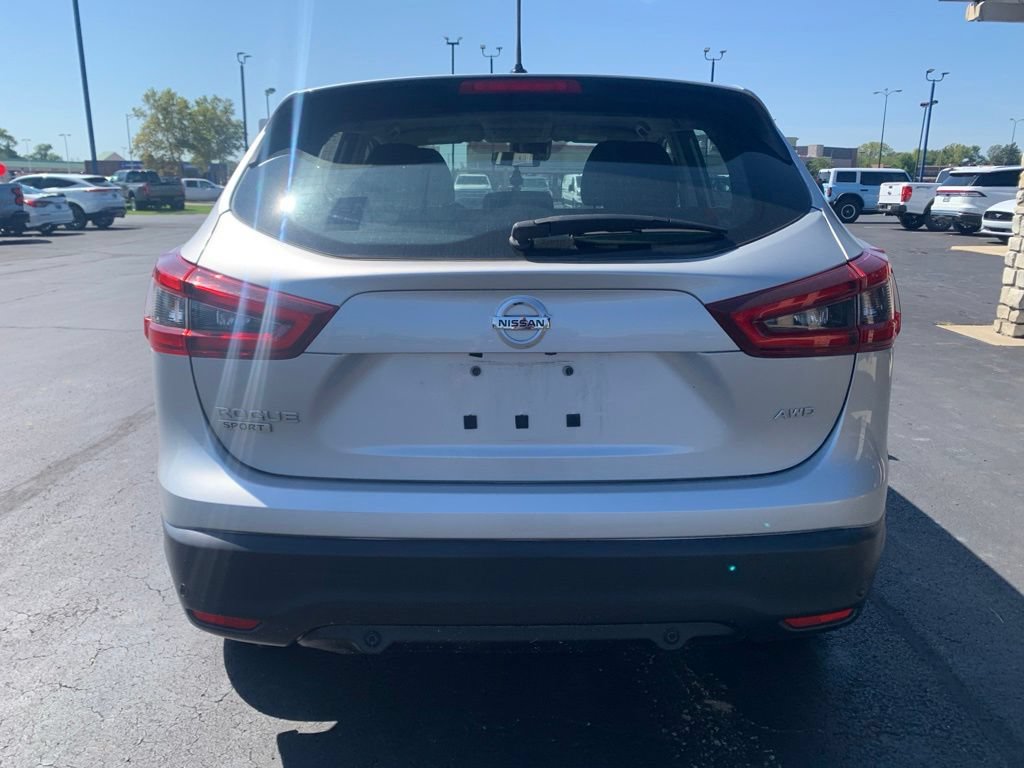 Used 2020 Nissan Rogue Sport S AWD/4WD image 4