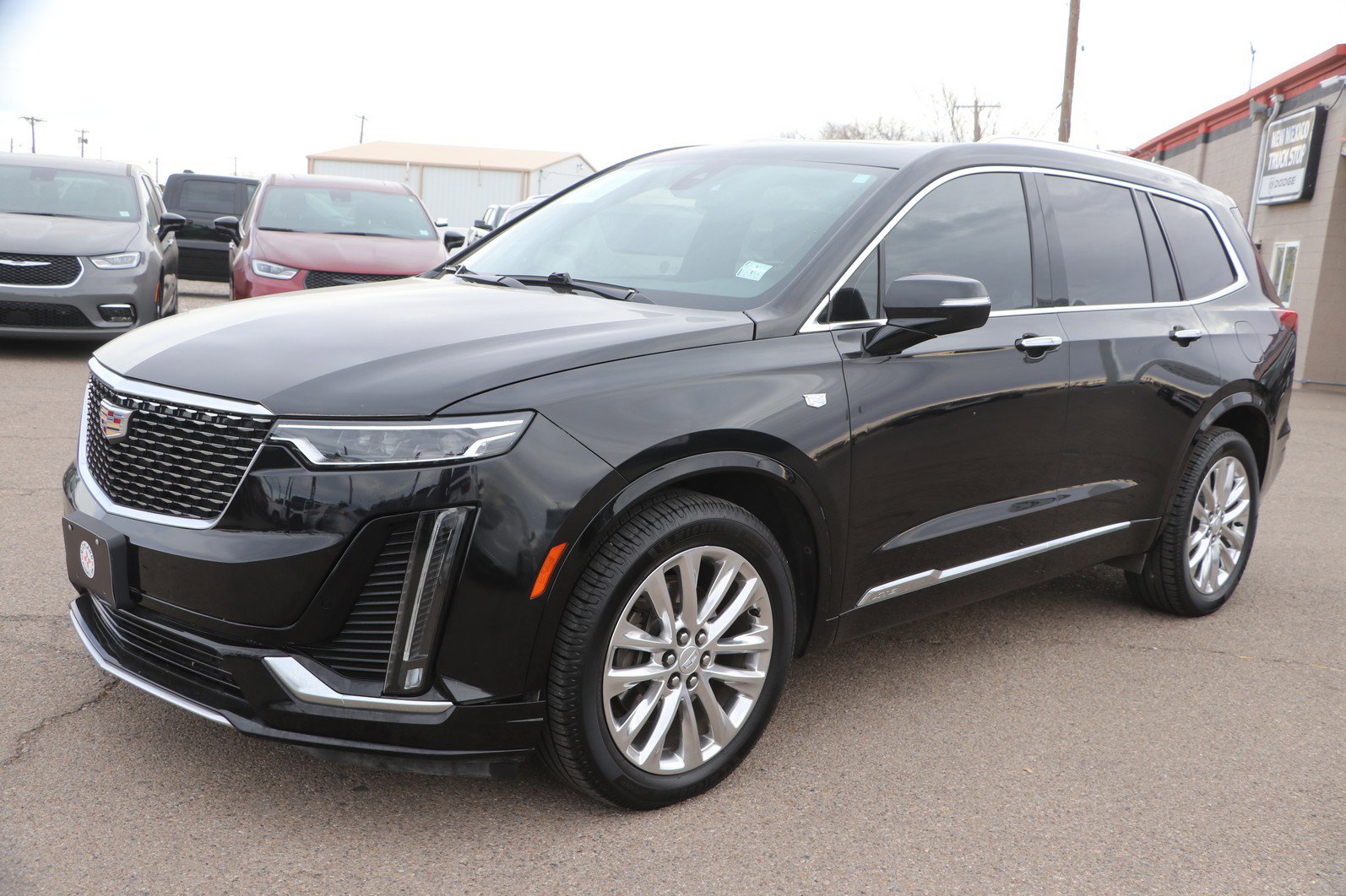Used 2020 Cadillac XT6 Premium Luxury image 3