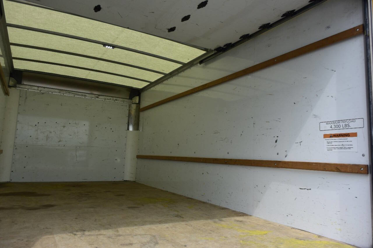 Used 2021 GMC Savana 3500 Extended w/ Power Convenience Package image 36