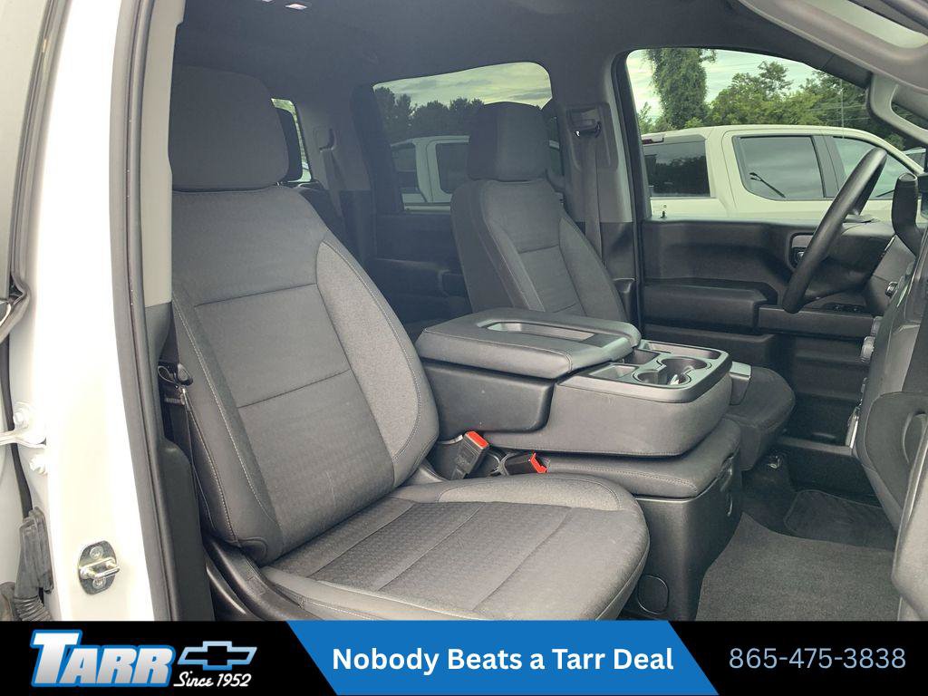 Used 2024 Chevrolet Silverado 2500 Custom w/ Custom Value Package AWD/4WD image 23