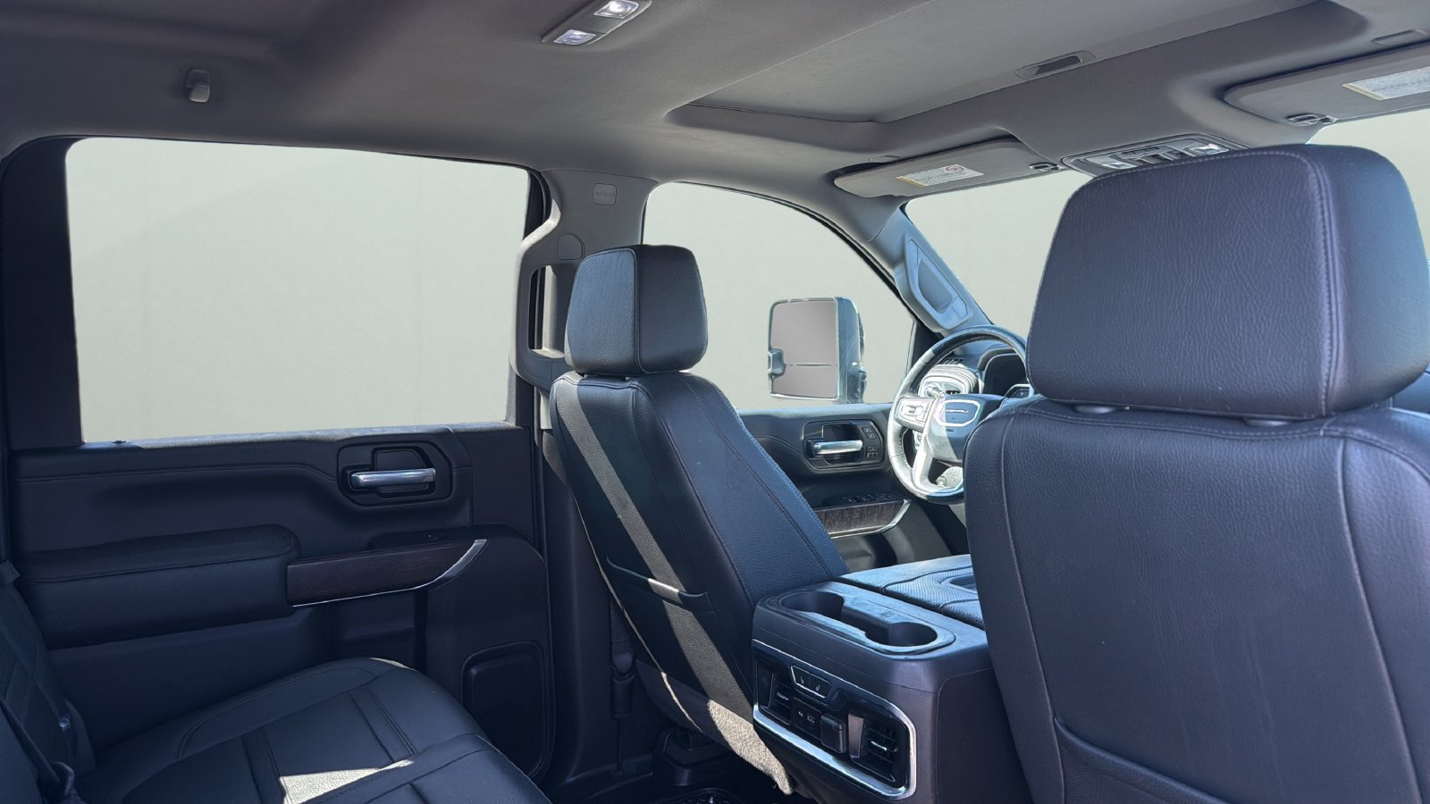 Used 2021 GMC Sierra 2500 Denali w/ Denali Ultimate Package AWD/4WD image 28