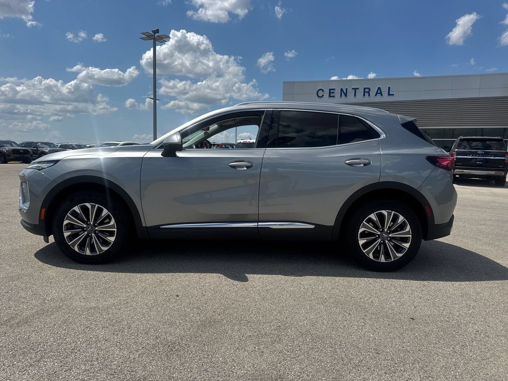 Used 2024 Buick Envision Preferred AWD/4WD image 3