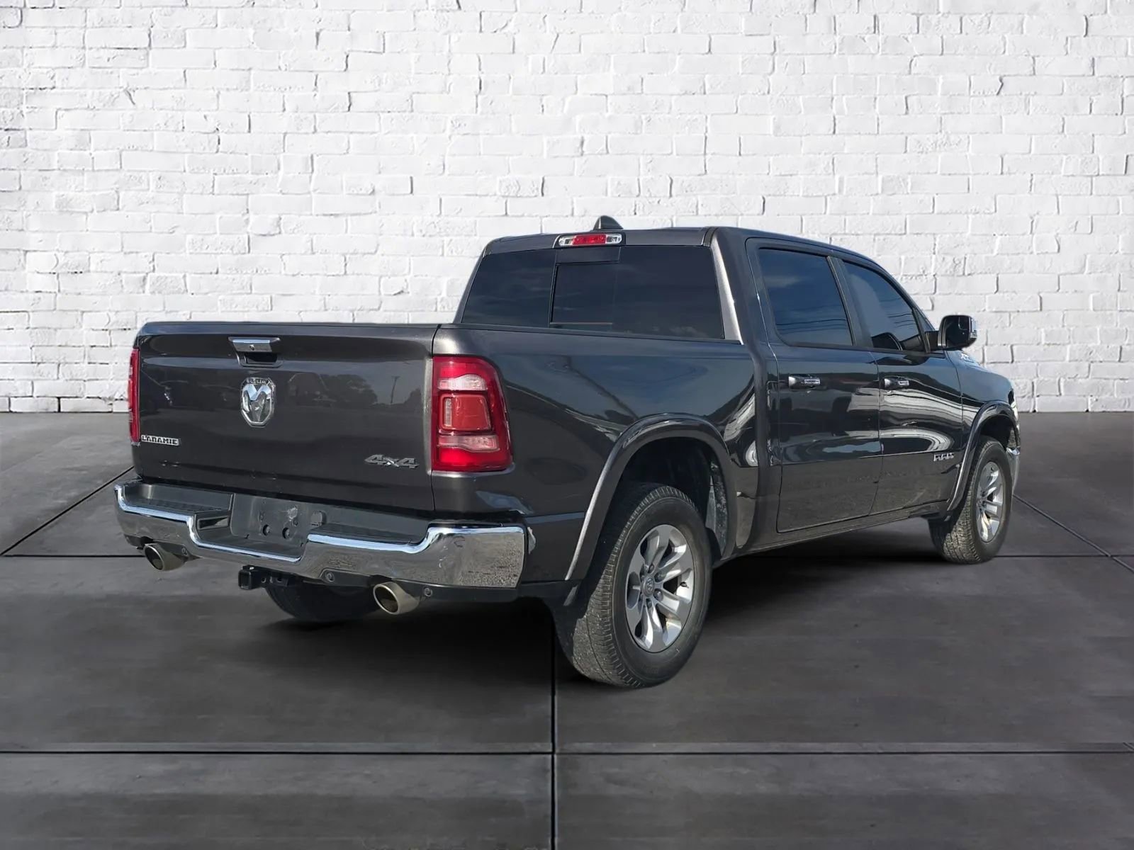 Used 2020 RAM 1500 Laramie image 3