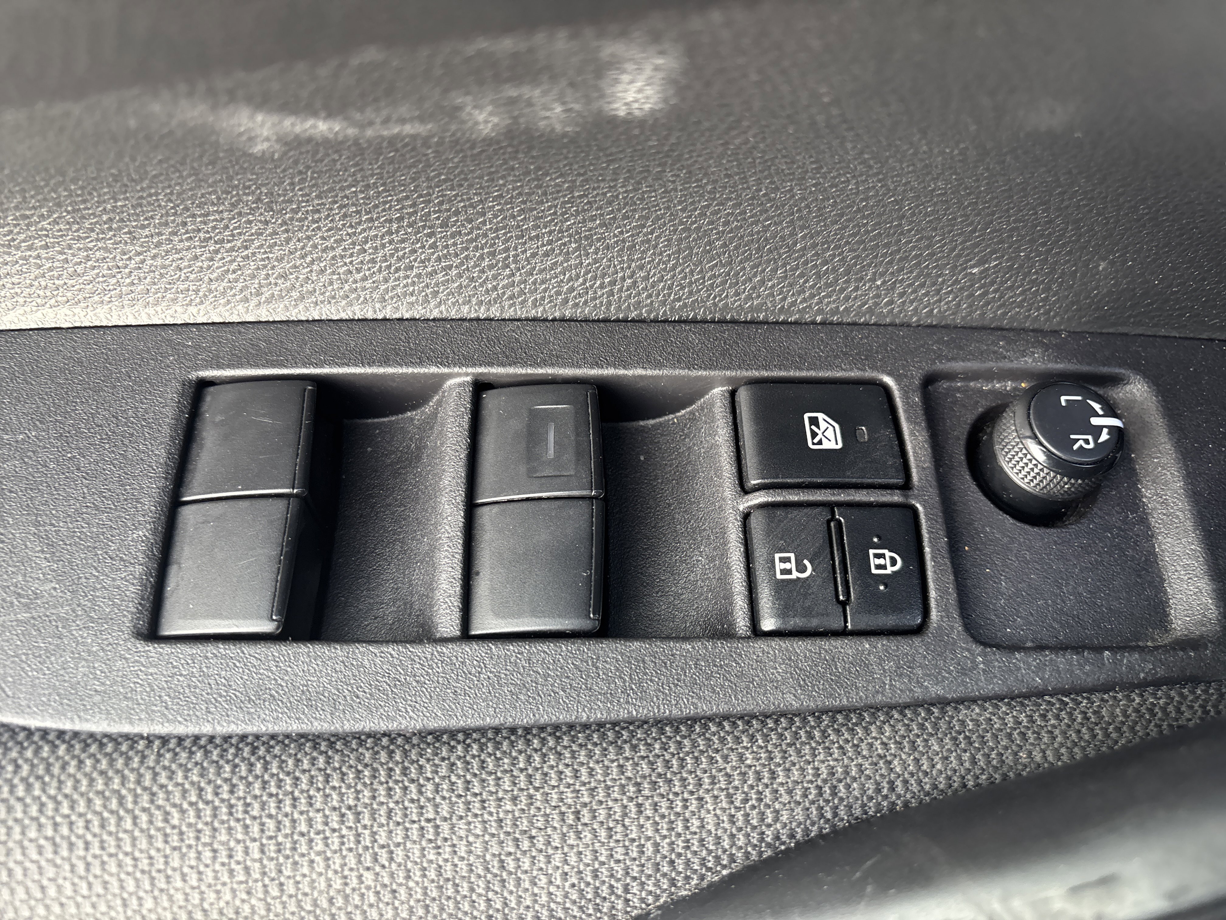 Certified 2024 Toyota Corolla LE image 17