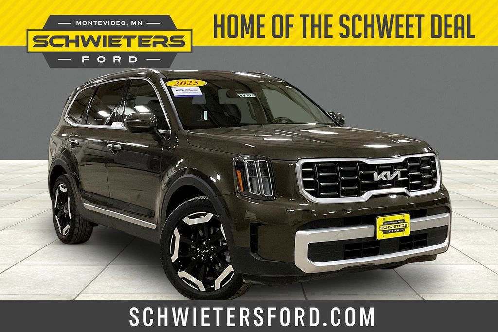 Used 2025 Kia Telluride S AWD/4WD image 1