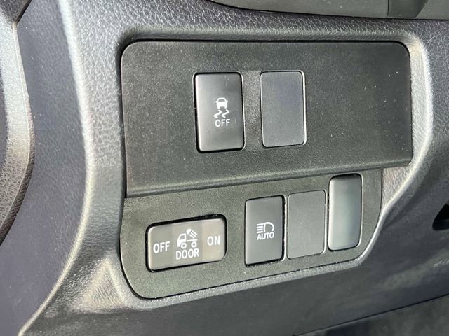 Used 2022 Toyota Tacoma SR image 25