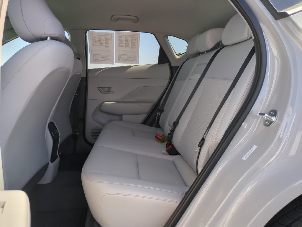 Used 2026 Hyundai Kona SEL Sport FWD image 14
