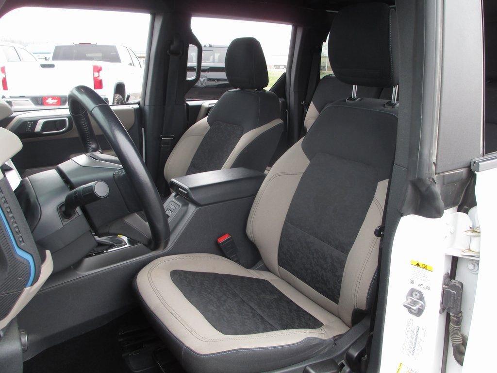 Used 2022 Ford Bronco Wildtrak AWD/4WD image 17
