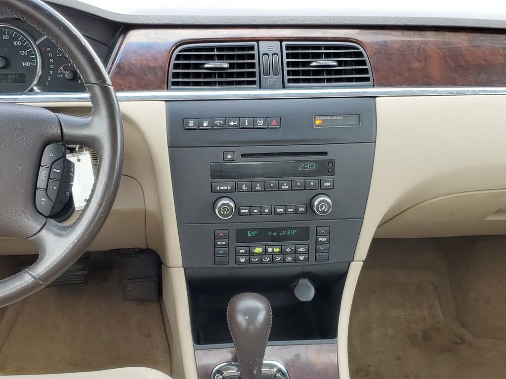 Used 2009 Buick LaCrosse CX FWD image 22