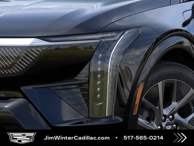 New 2027 Cadillac Optiq Luxury w/ LPO, Floor Liner Package AWD/4WD image 25