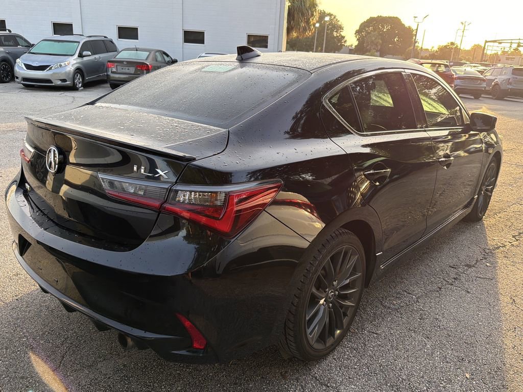 Used 2019 Acura ILX FWD image 13