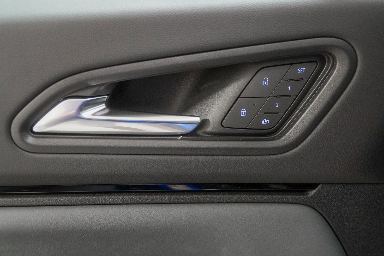 New 2026 Honda Prologue Touring image 17