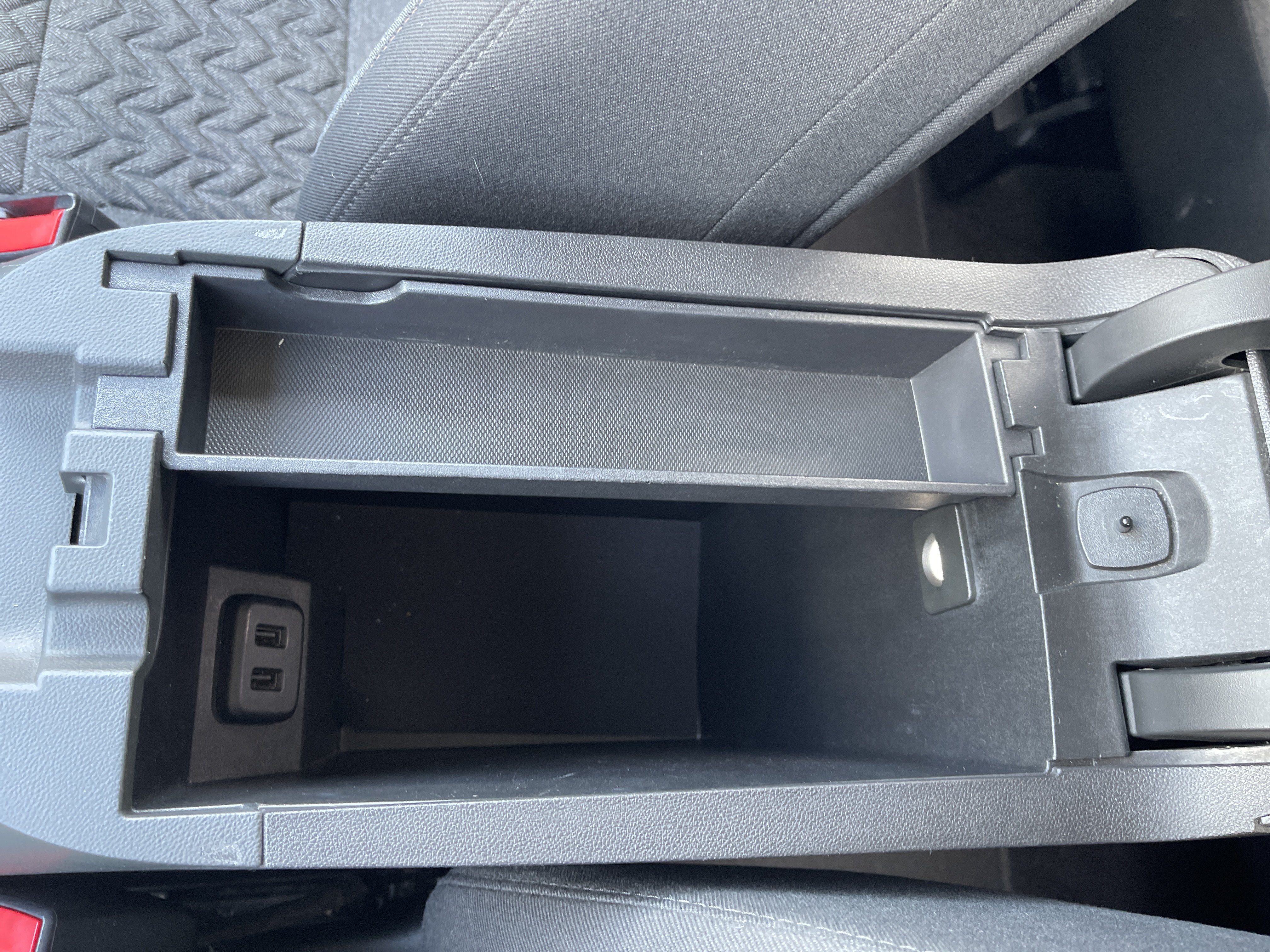 Used 2022 Chevrolet Equinox LT FWD image 31