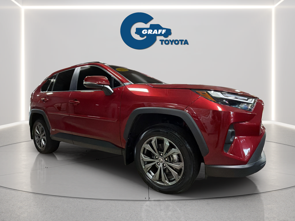 Used 2024 Toyota RAV4 XLE Premium w/ Weather Package AWD/4WD image 5