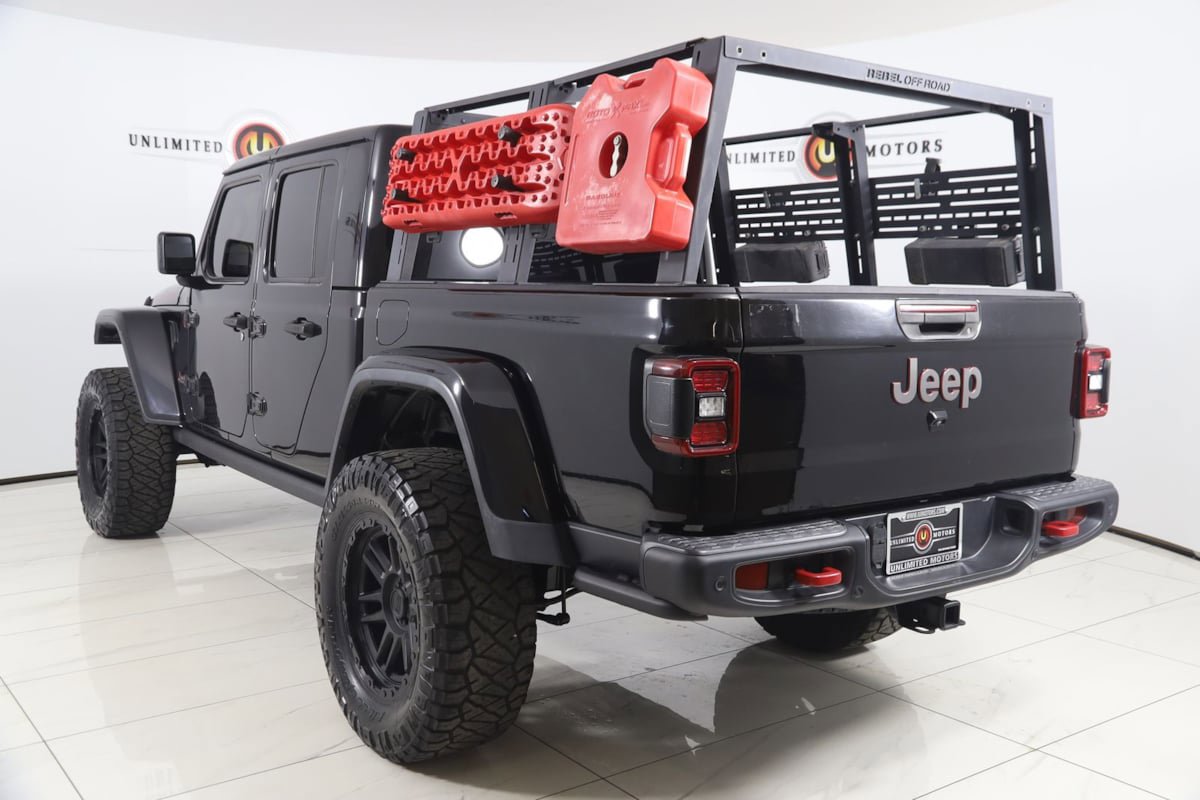 Used 2020 Jeep Gladiator Rubicon AWD/4WD image 4