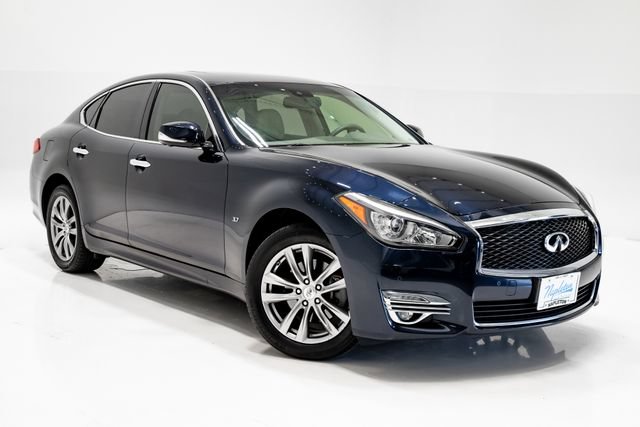 Used 2016 INFINITI Q70 3.7 AWD/4WD image 5