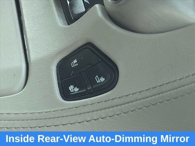 Used 2019 GMC Yukon Denali w/ Denali Ultimate Package AWD/4WD image 28