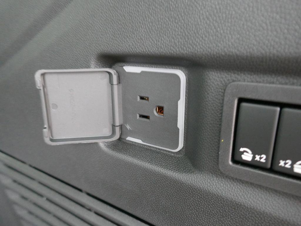 New 2026 Chevrolet Tahoe High Country image 17