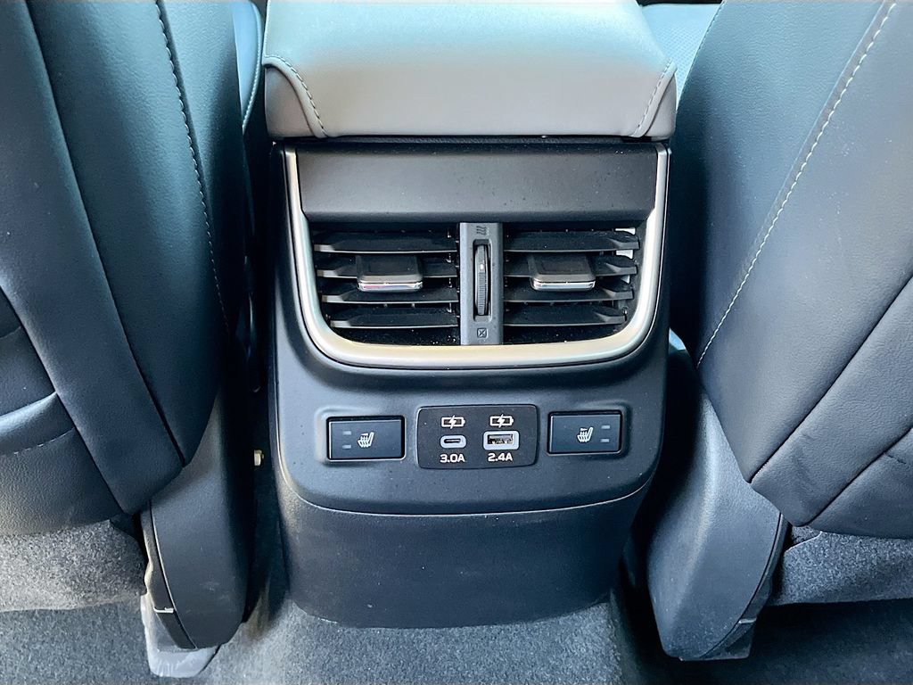 Used 2024 Subaru Outback Limited AWD/4WD image 27