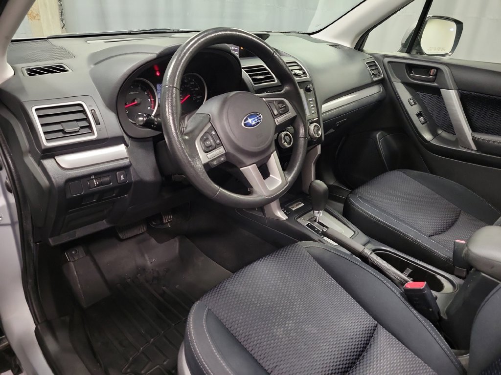 Used 2018 Subaru Forester 2.5i Premium w/ Popular Package #2A AWD/4WD image 18