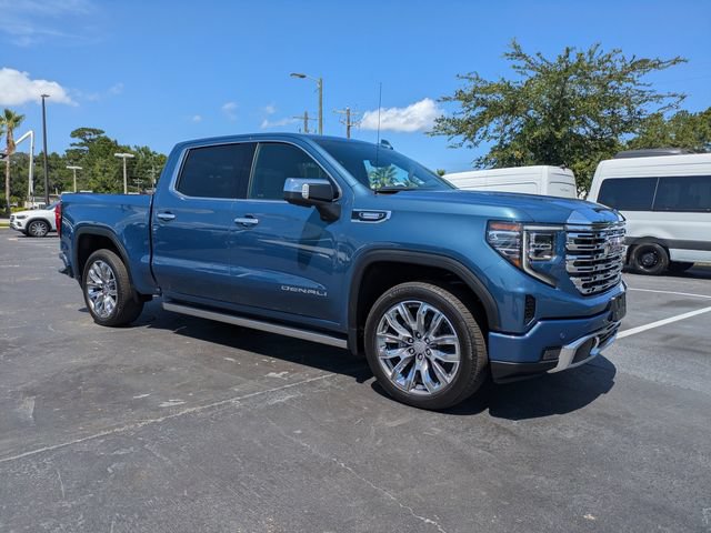 Used 2024 GMC Sierra 1500 Denali w/ Denali Reserve Package AWD/4WD image 2