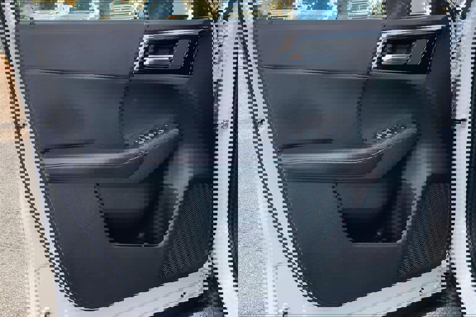 Used 2023 Mitsubishi Outlander SE image 21