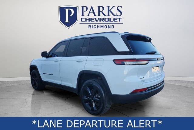 Used 2024 Jeep Grand Cherokee Altitude image 6