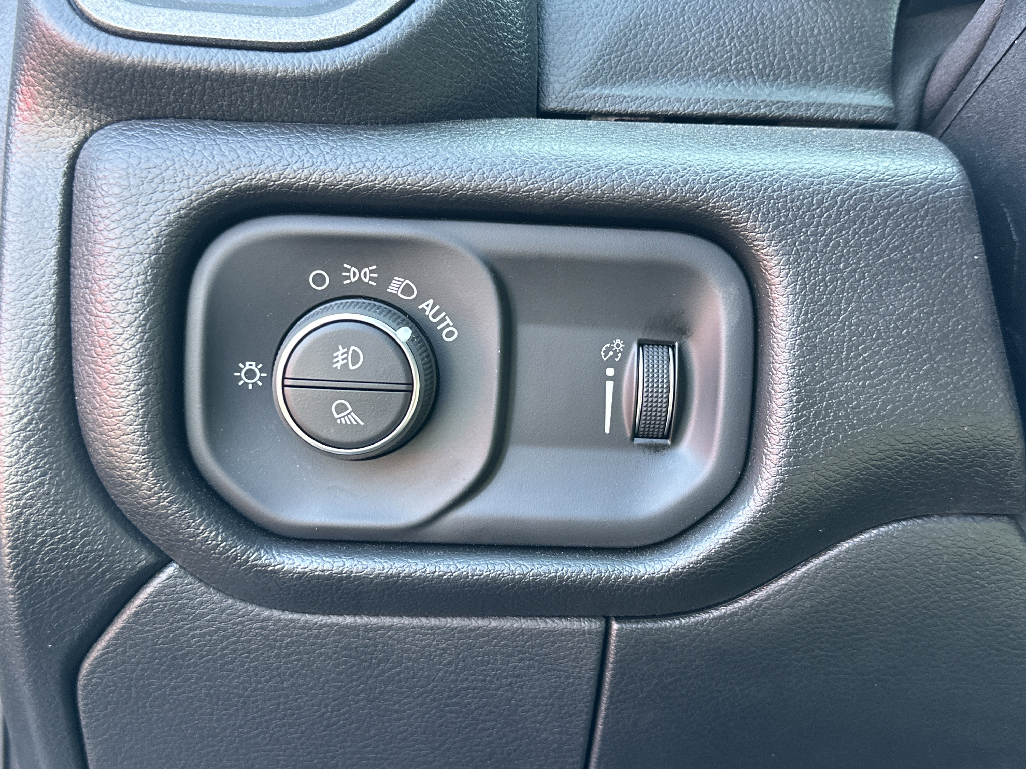 New 2026 RAM 3500 Tradesman image 10