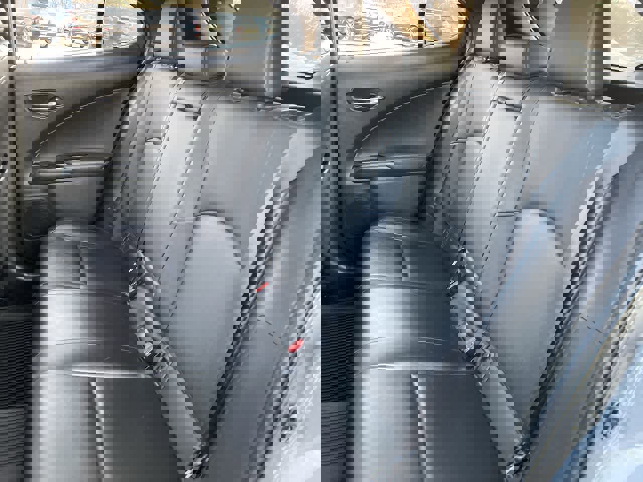 Used 2020 Lexus UX 250h w/ Premium Package image 19