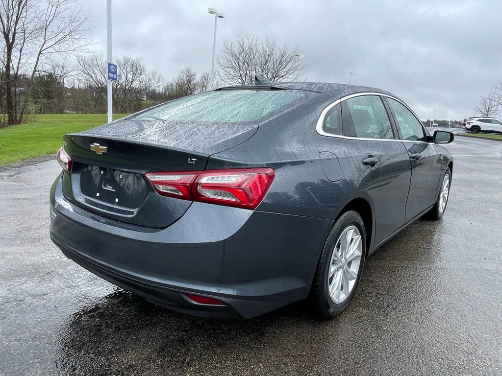 Used 2020 Chevrolet Malibu LT image 3